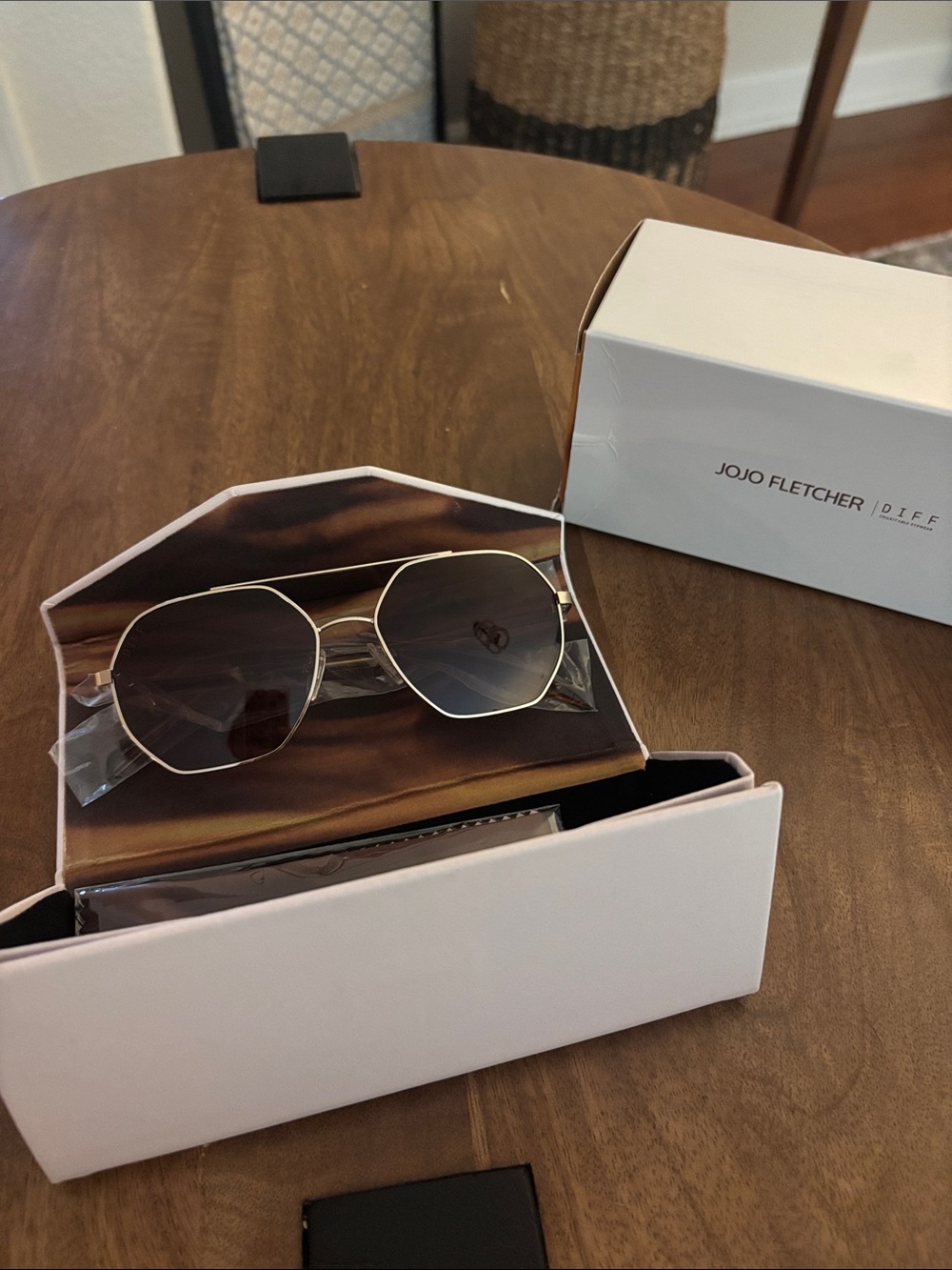 Jojo Fletcher x DIFF Hexagon Sunglasses in Gold with Brown Lenses